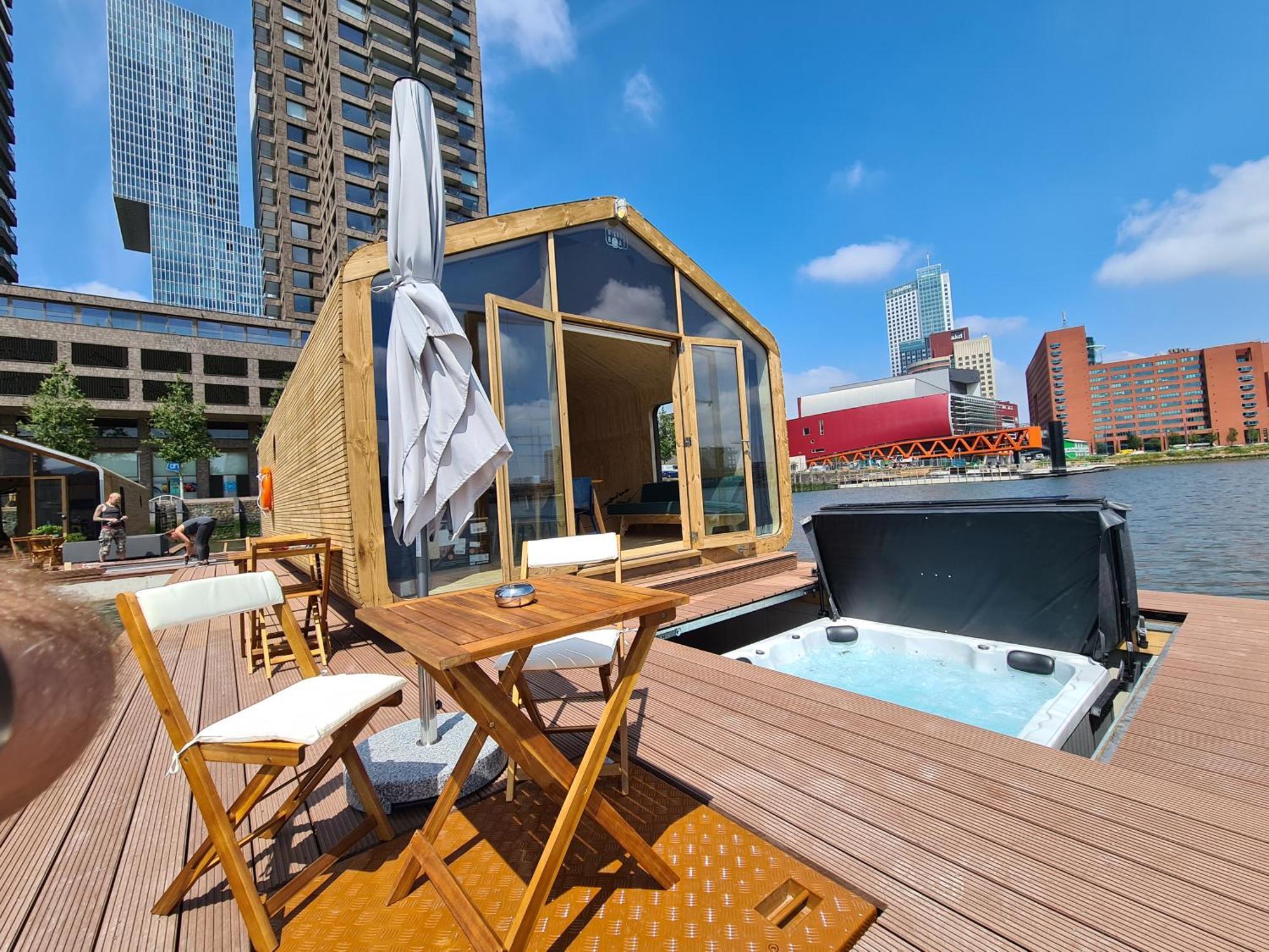 Wikkelboat Nr4 at Floating Rotterdam Rijnhaven Villa Eksteriør bilde